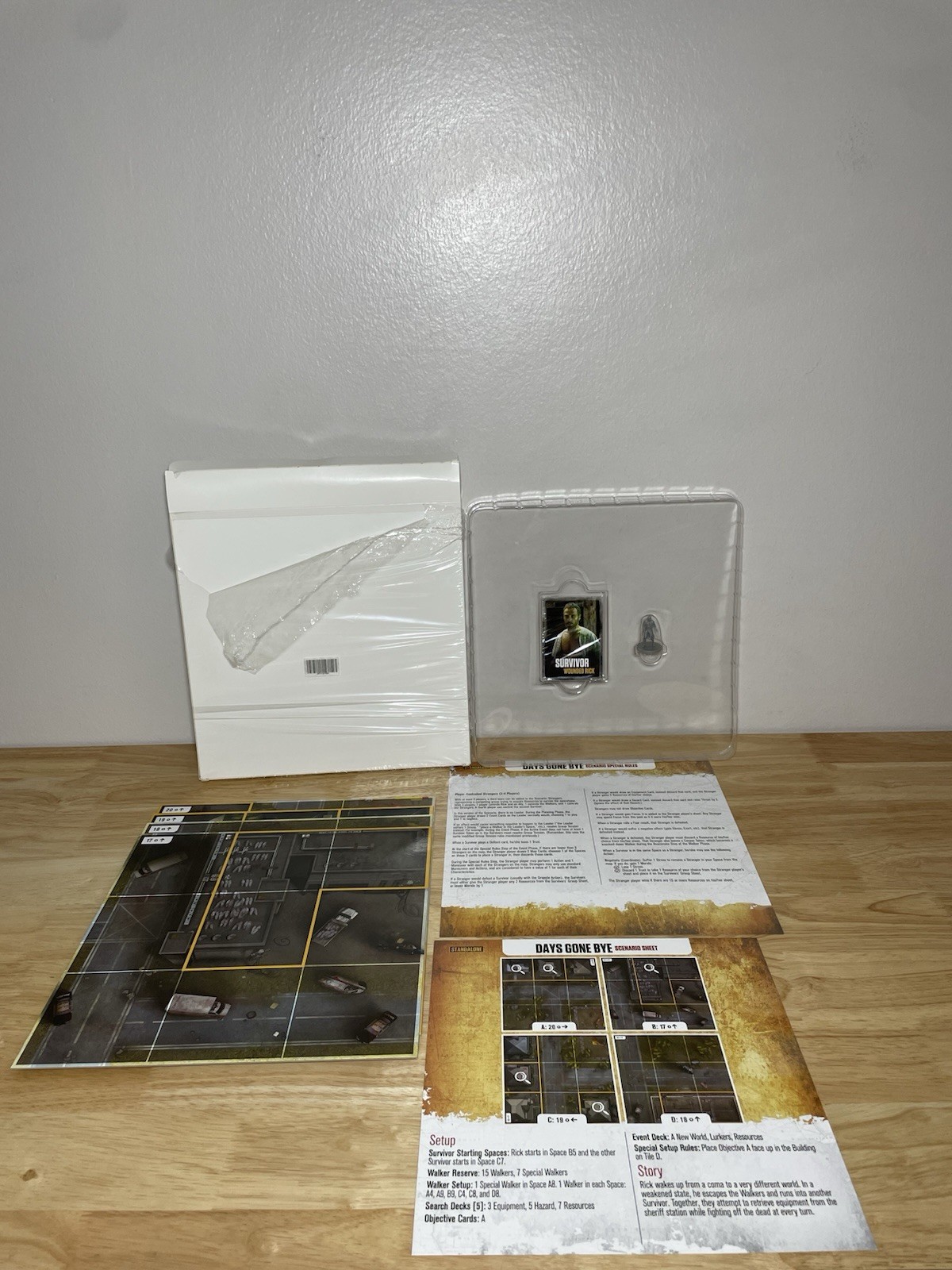 AMC The Walking Dead Board Game Expansion Set 2017070071850 Brand New Sealed