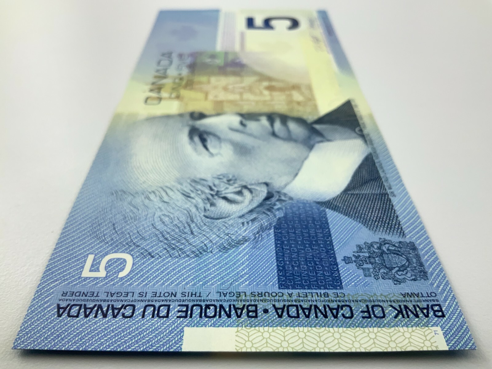 2002 Canada 5 Dollars Uncirculated Banknote ANV Knight Dodge Y598