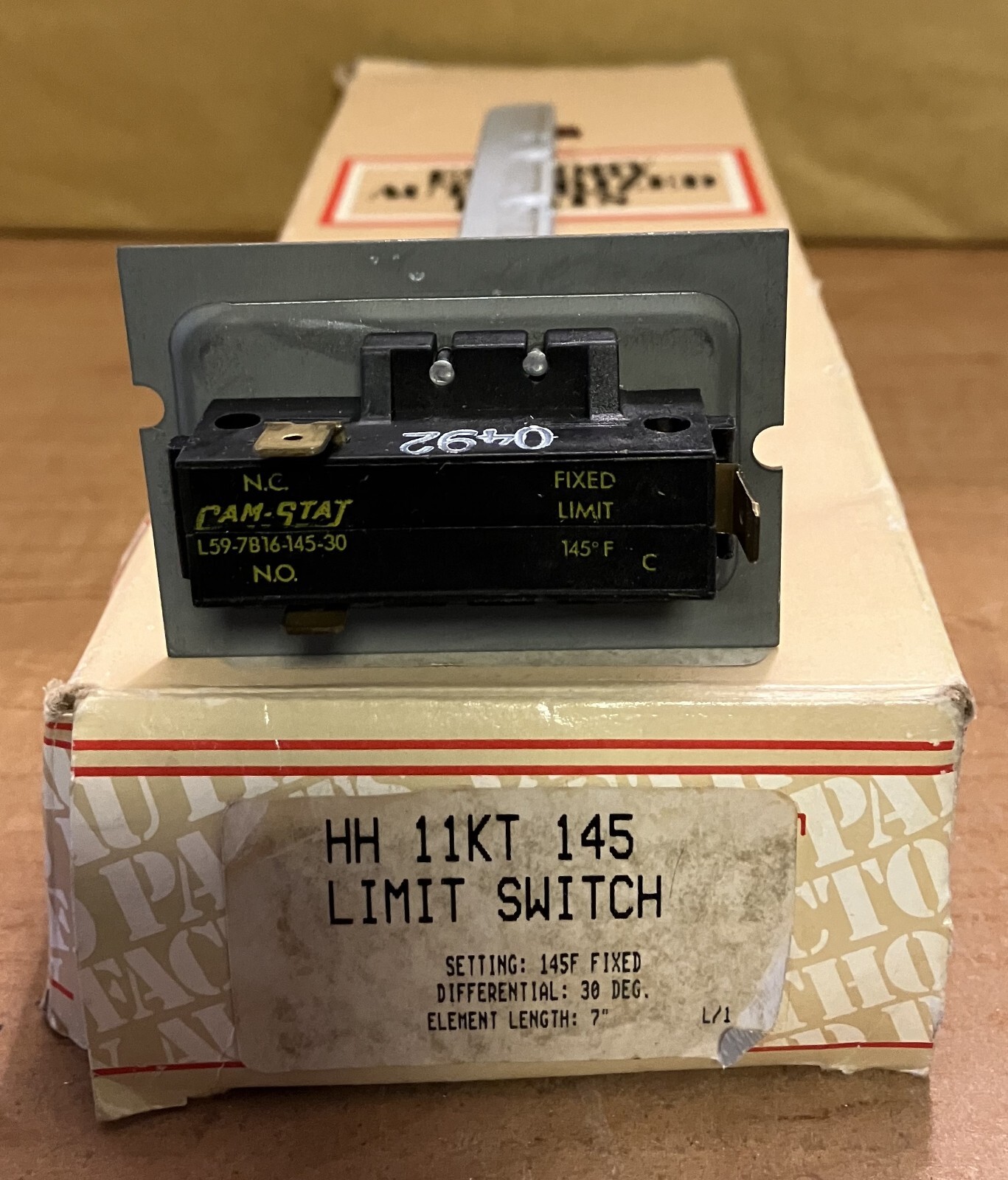 Carrier HH 11KT 145  Limit Switch  Cam Stat: L59-7B16-145-30 NOS