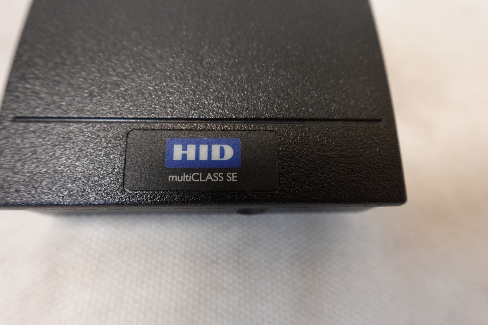 HID 920PTNNEK00000 MultiCLASS RP40EKNN Wall Switch Prox Proximity Reader Black