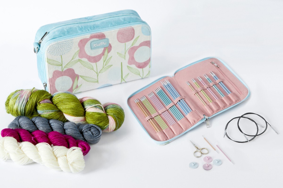 Knitter's Pride ::SWEET AFFAIR:: Holyday Gift Set Needles + Yarn