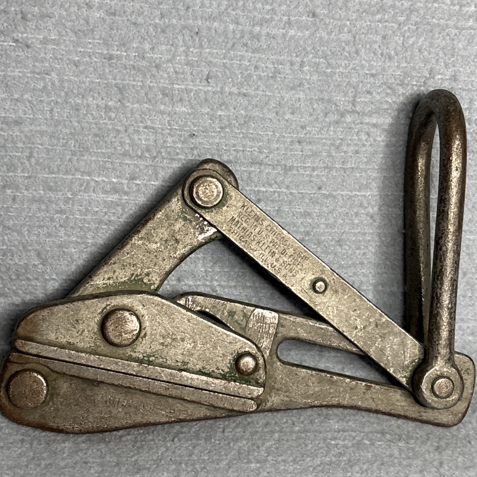 Klein Tools Cable Puller 1613-40 B Excellent Condition