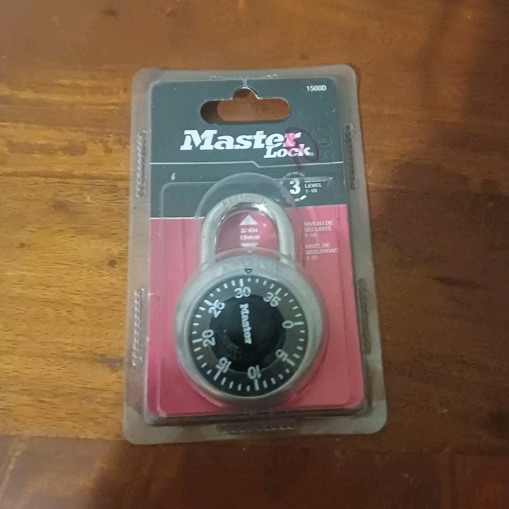Master Lock 1500D Steel Combination Padlock Indoor Outdoor Not Resettable