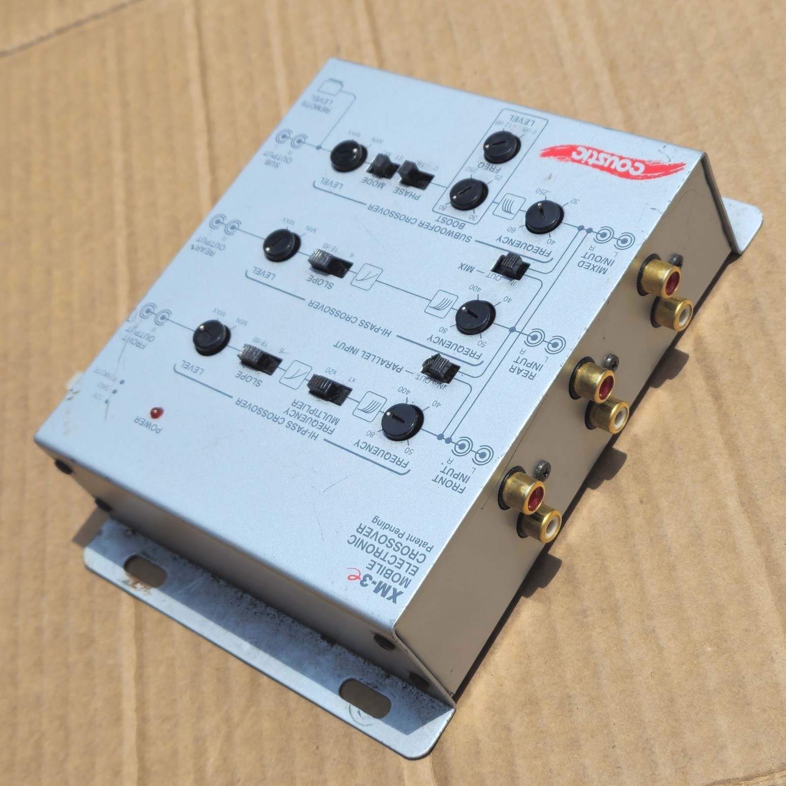Coustic XM-3e Mobile Audio Electronic Crossover with Subwoofer Control