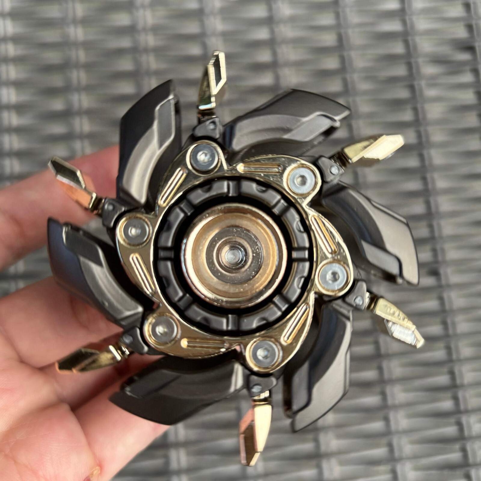 New Grumpy 03 Fidget Spinner Pillbug Titanium EDC Beetle Finger Spinner Toy Gift