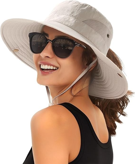 FURTALK Women's Beige Wide Brim Sun Hat Ponytail Hole 80+ Foldable Outdoor Hat