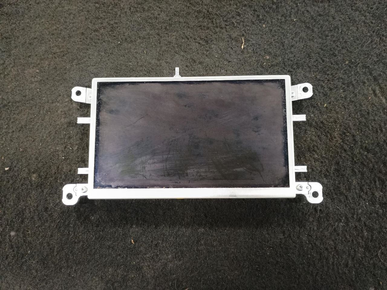 Info-GPS-TV Screen Player Navigation Fits 03-10 AUDI A8 466204