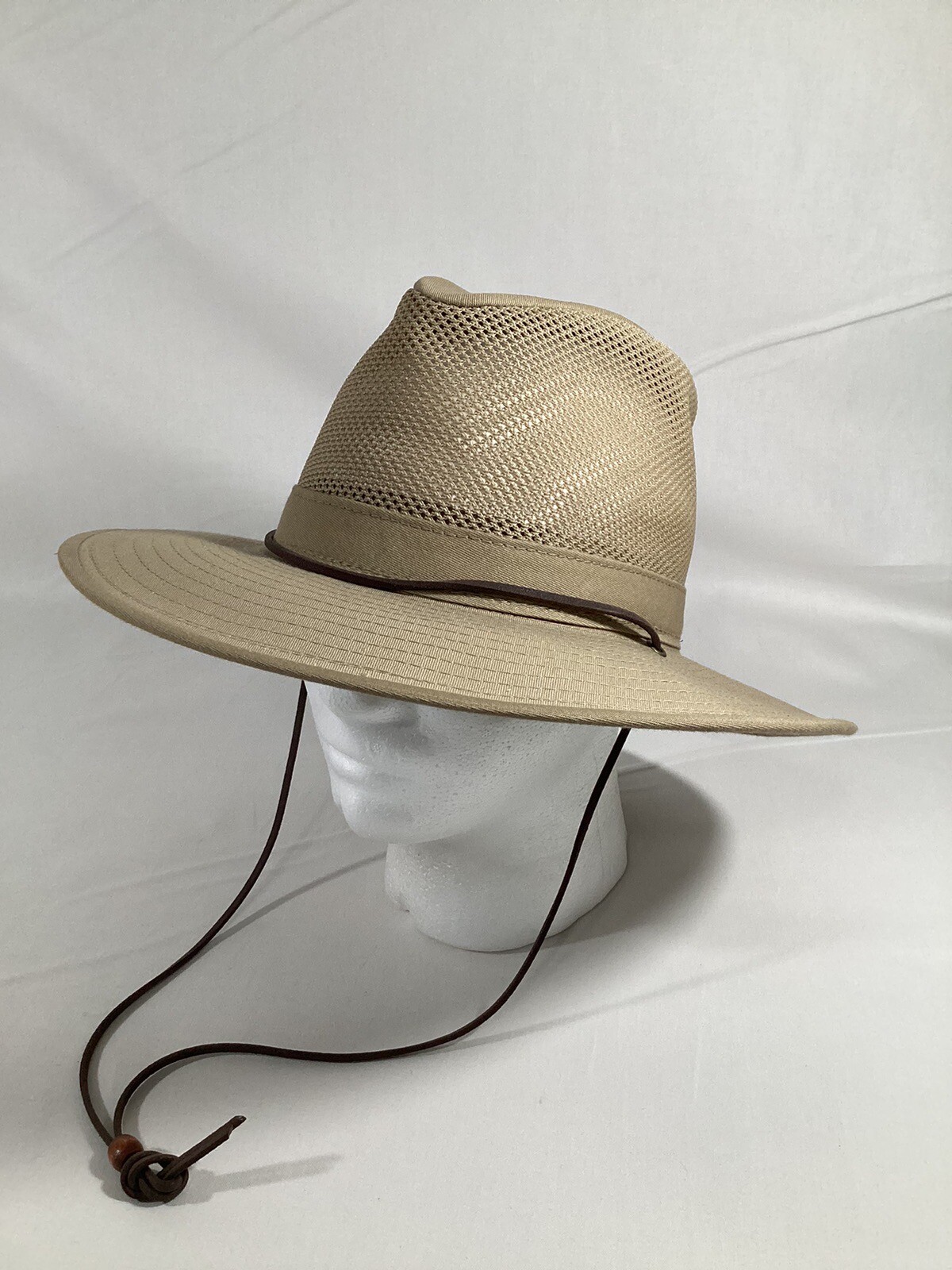 Henschel Hat Co Safari Outdoor Sun Beige Hat Vented Size Medium or 22” USA 🇺🇸