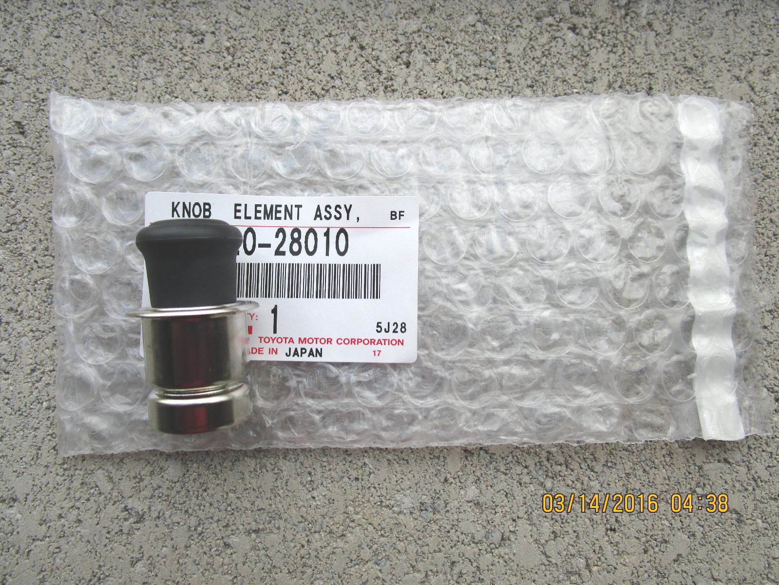 08 - 14 TOYOTA LAND CRUISER CIGARETTE LIGHTER KNOB GENUINE OEM BRAND NEW