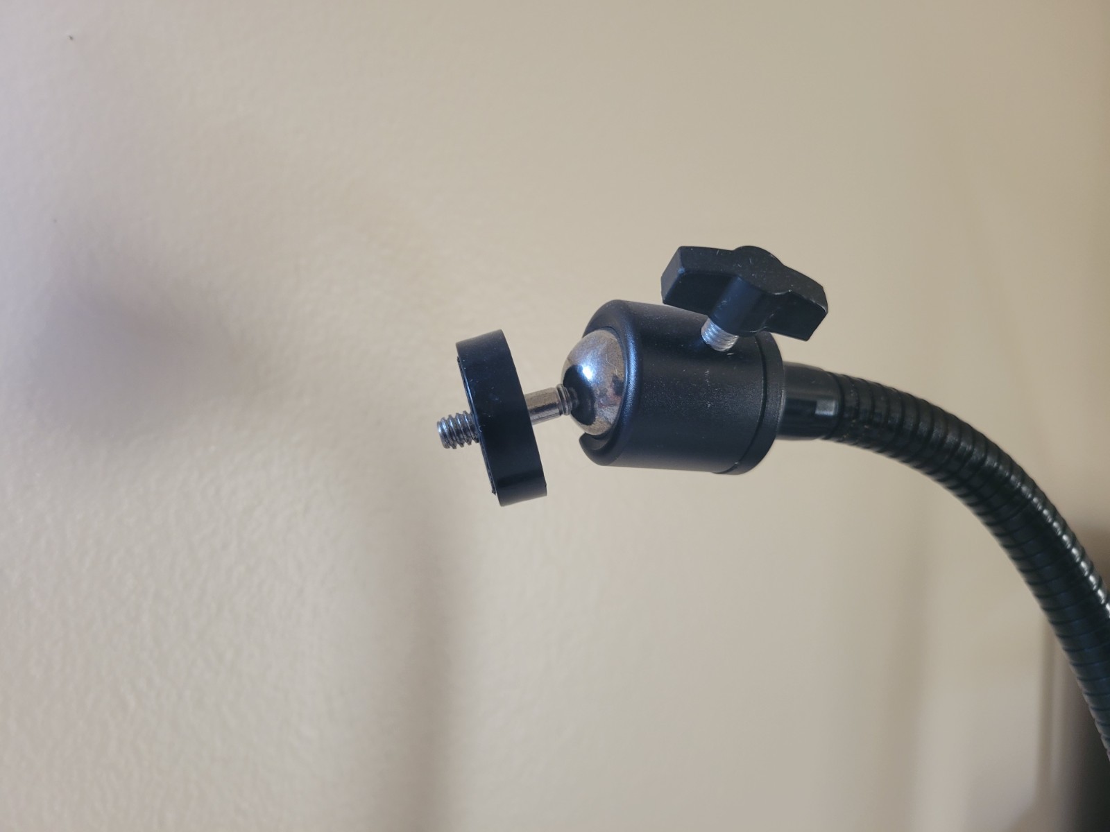 InnoGear Webcam Stand for Desk, Camera Mount Gooseneck Arm for Logitech Webcam