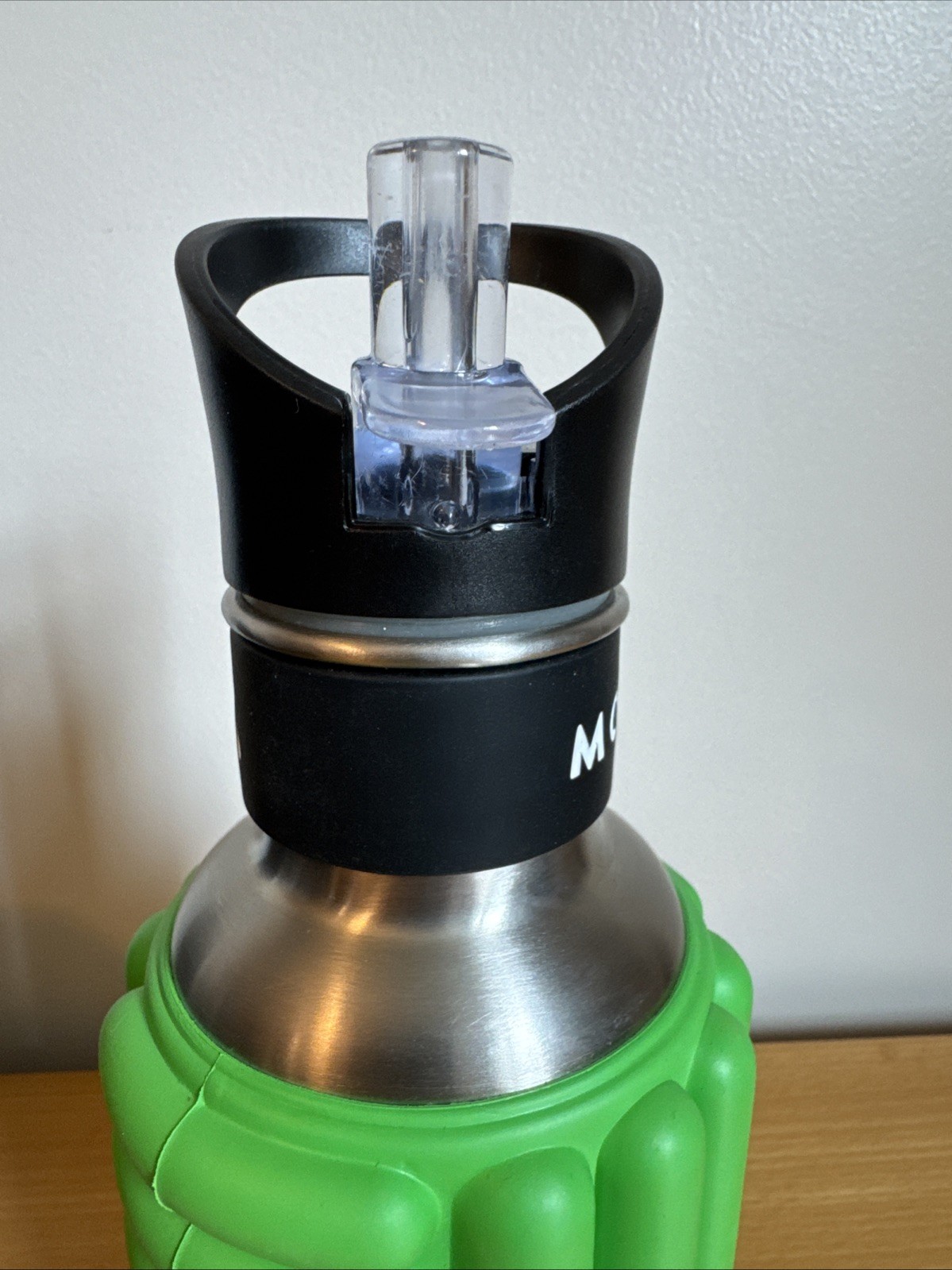 MOBOT Grace Foam Roller Water Bottle 27oz Green Stainless