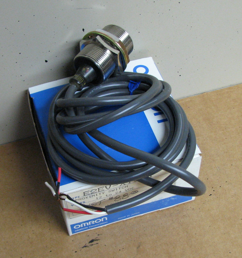 OMRON E2EV-X10C1 PROXIMITY SWITCH 12 TO 24VDC