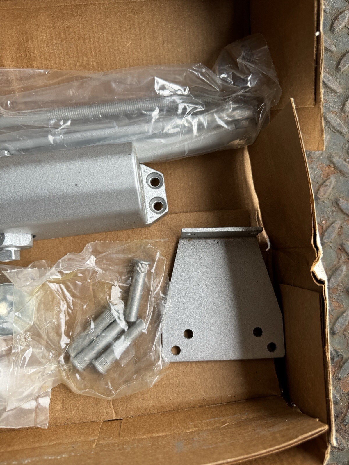 dorma 644 Series Soft Door Closer 644PASN1AL
