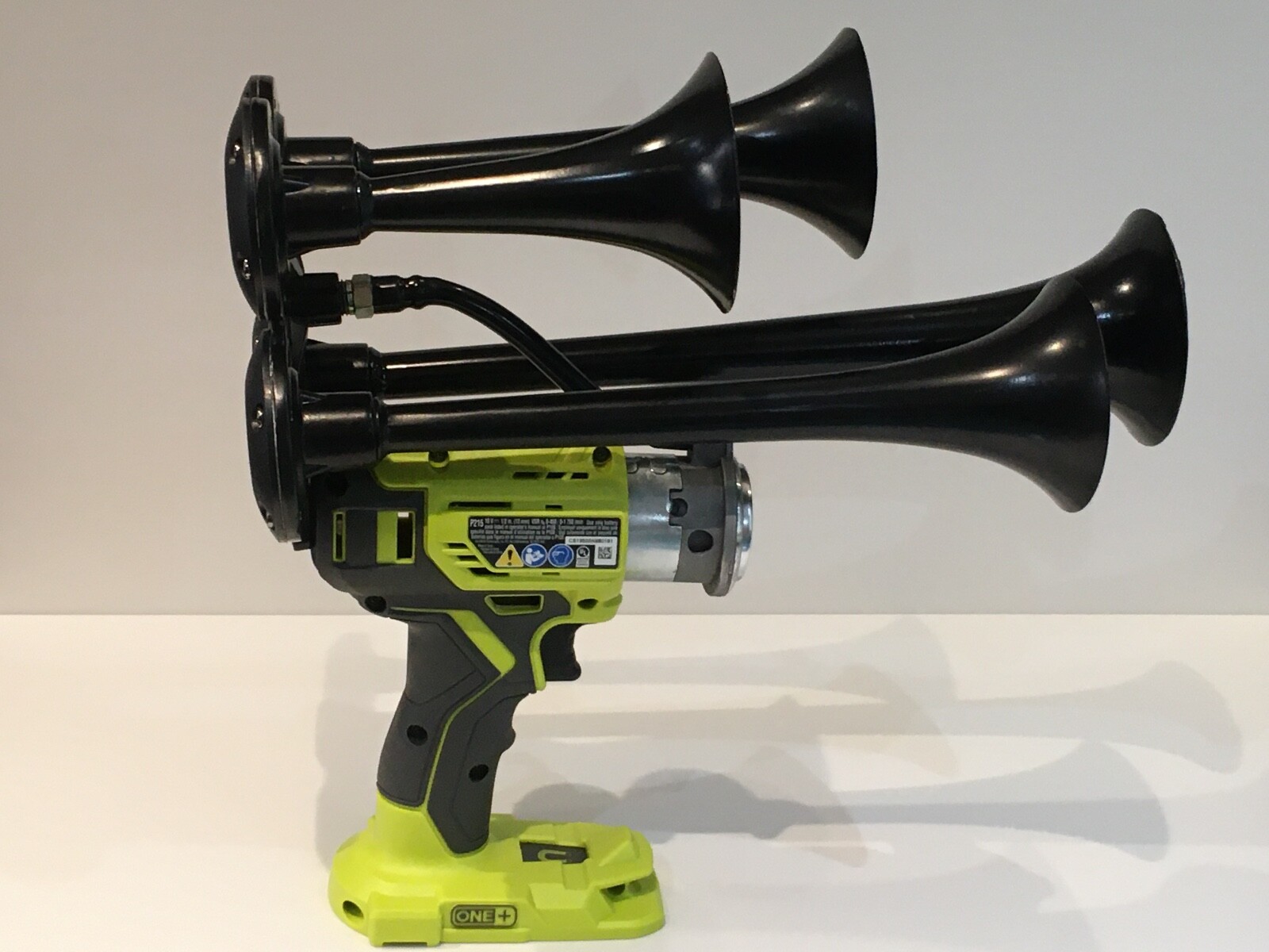 RYOBI 18V QUAD Air Horn, Train Horn Compressor ,Black Metal Trumpets