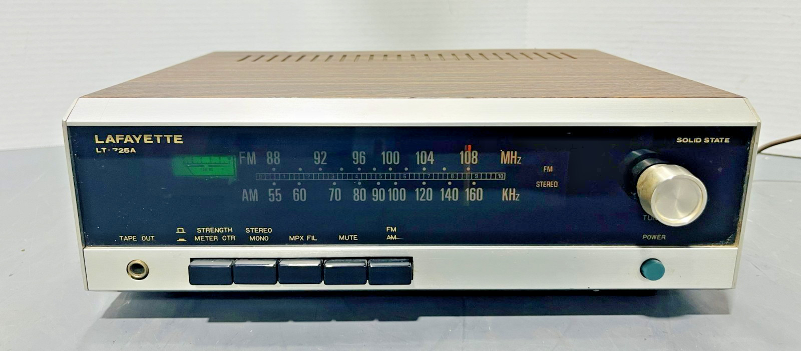 Vintage Lafayette LT-725A Solid State FM/AM Stereo Tuner 117VAC Tested