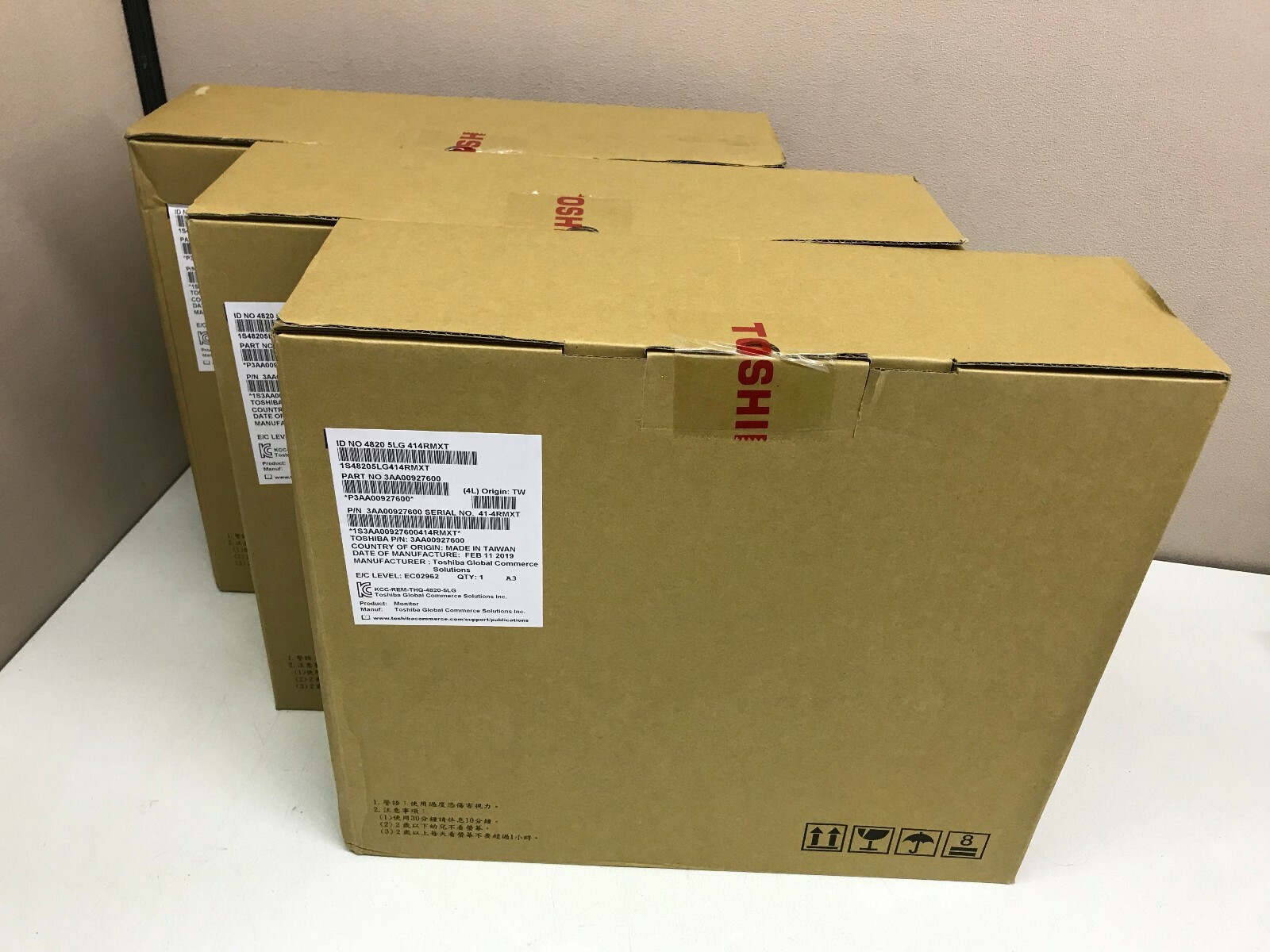 LOT 3 NEW Toshiba IBM POS 3AA00927600 15" Touchscreen Monitor Display 4820-5LG