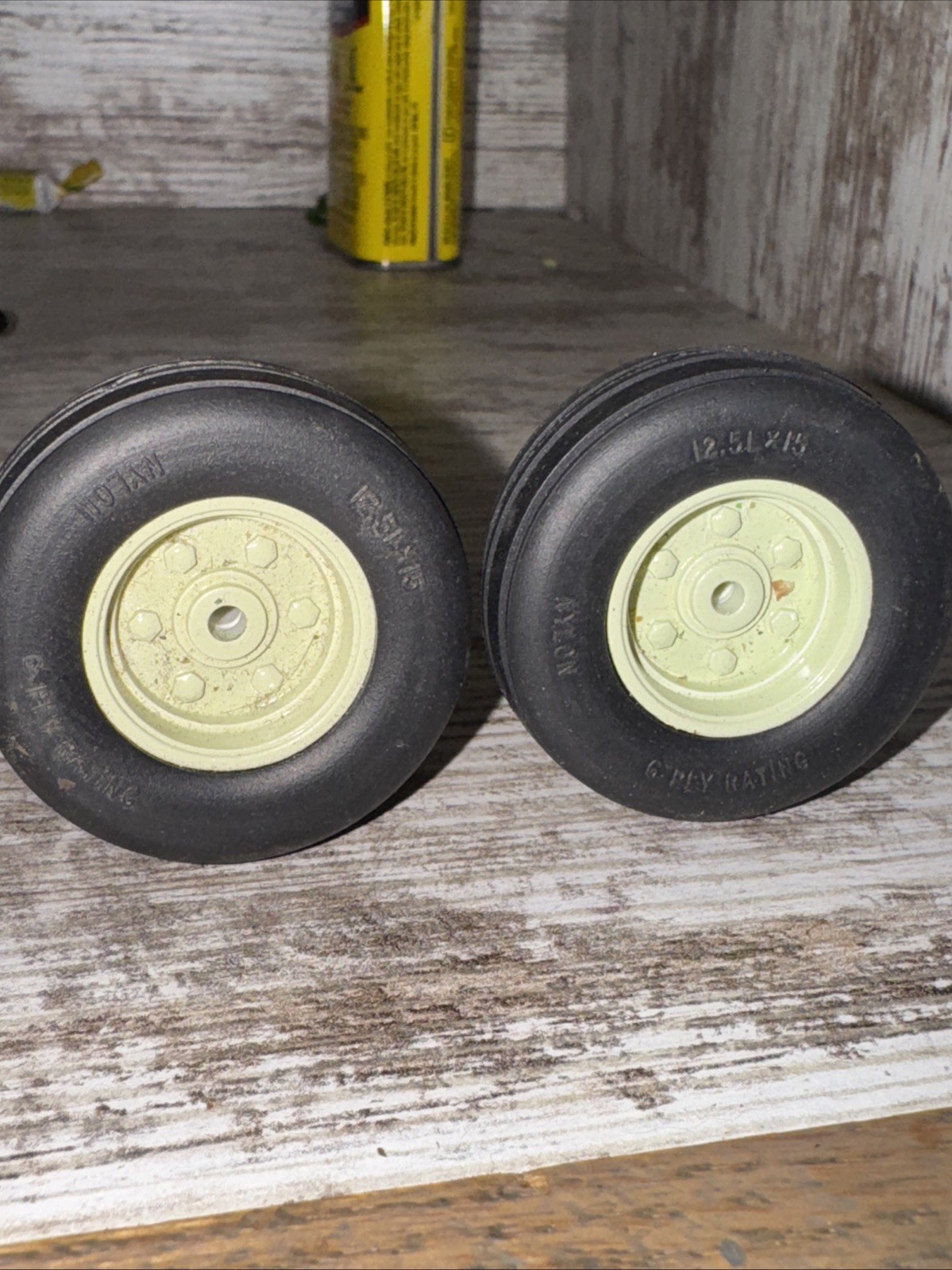 Set Of Two 1/16 Scale Rubber Implement Tires With Clover White Rims 12.5L X 16