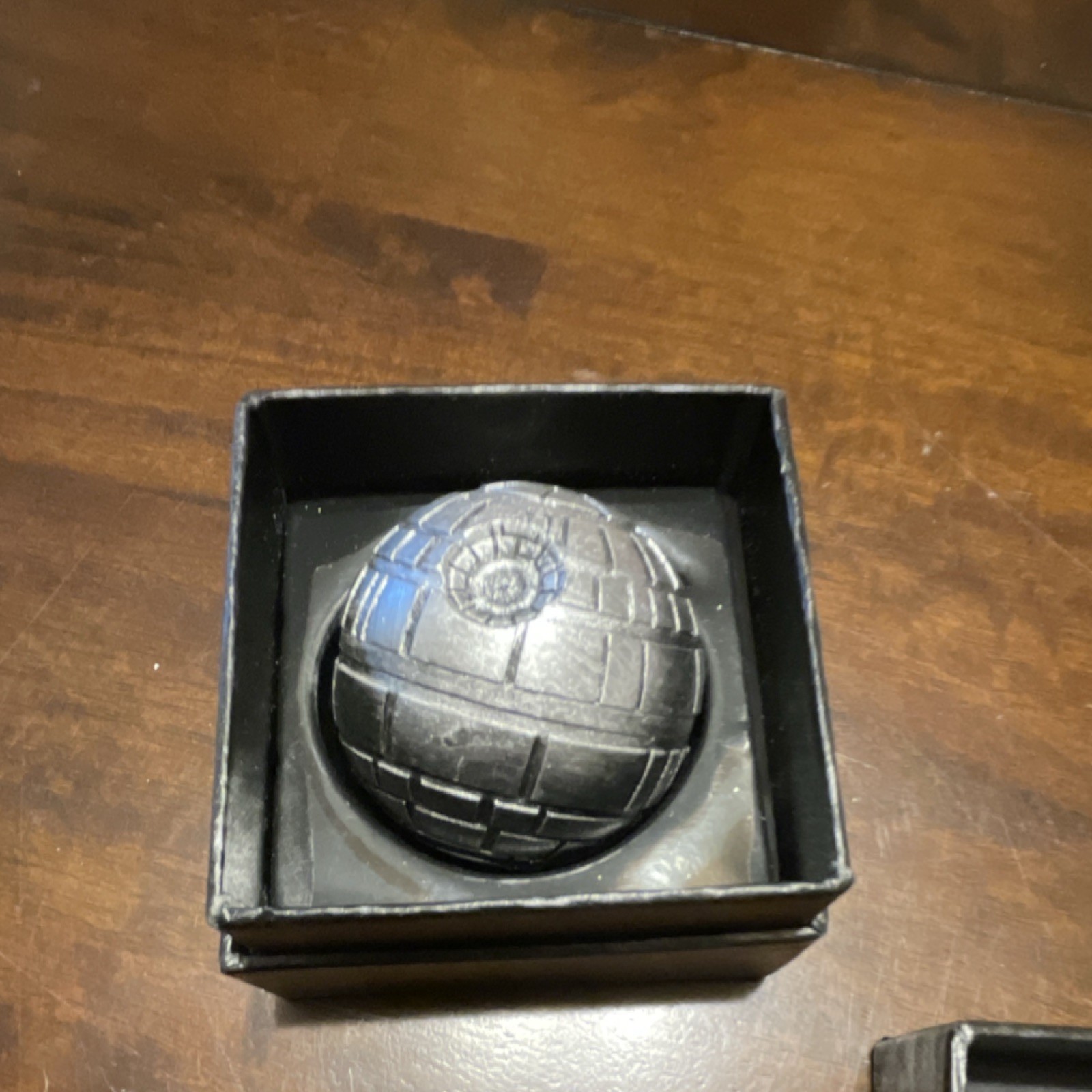 Star Wars Death Star Metal Tobacco Grinder Collectible