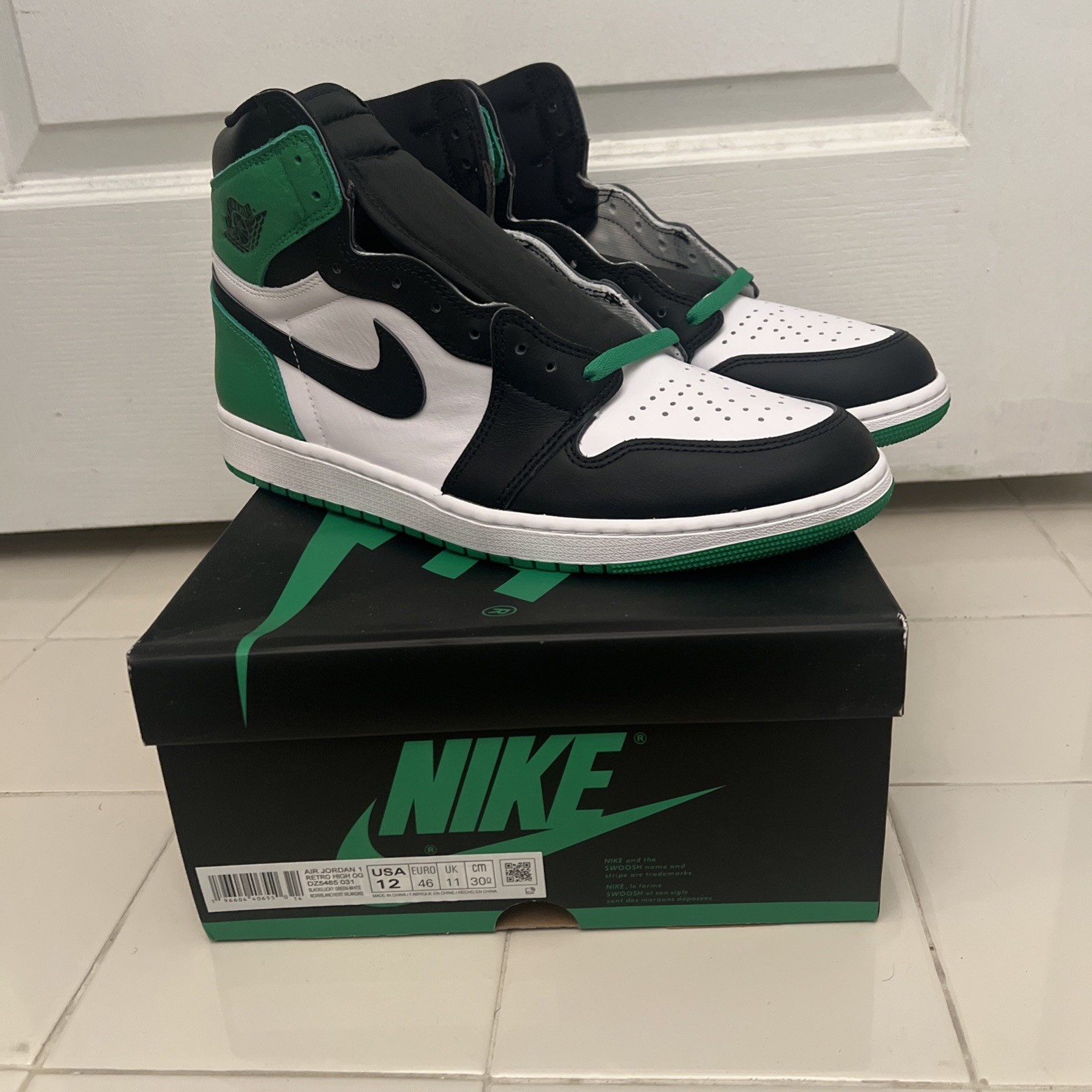Jordan 1 High OG "Lucky Green"