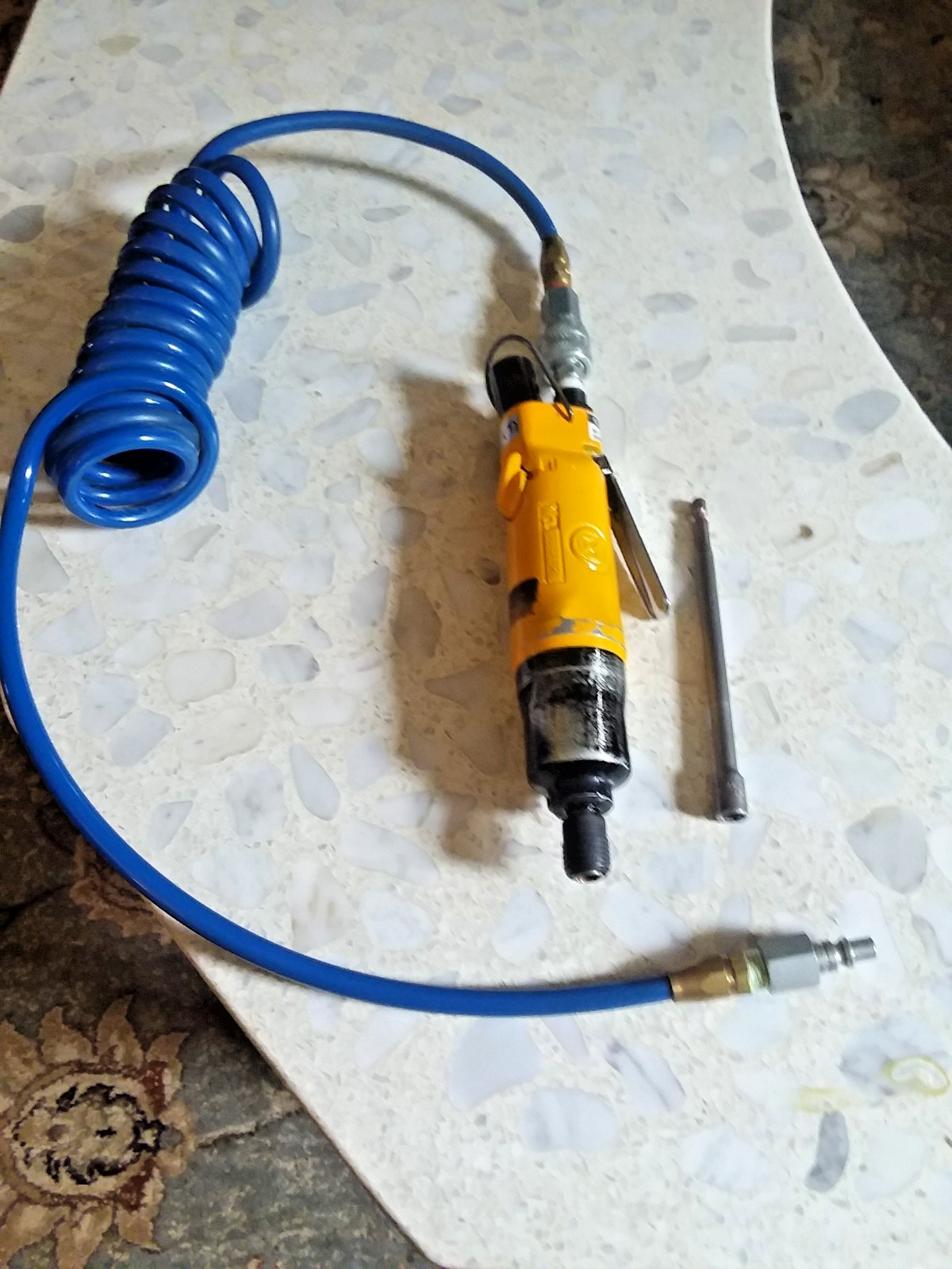 Japan Pulse Tool Air impact wrench screwdriver production ratchet 1/4in oil used