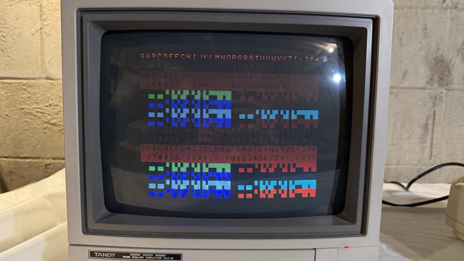 Tandy CM-8 Retro CRT Color Monitor RGB For Color Computer 3 SERVICED WORKING
