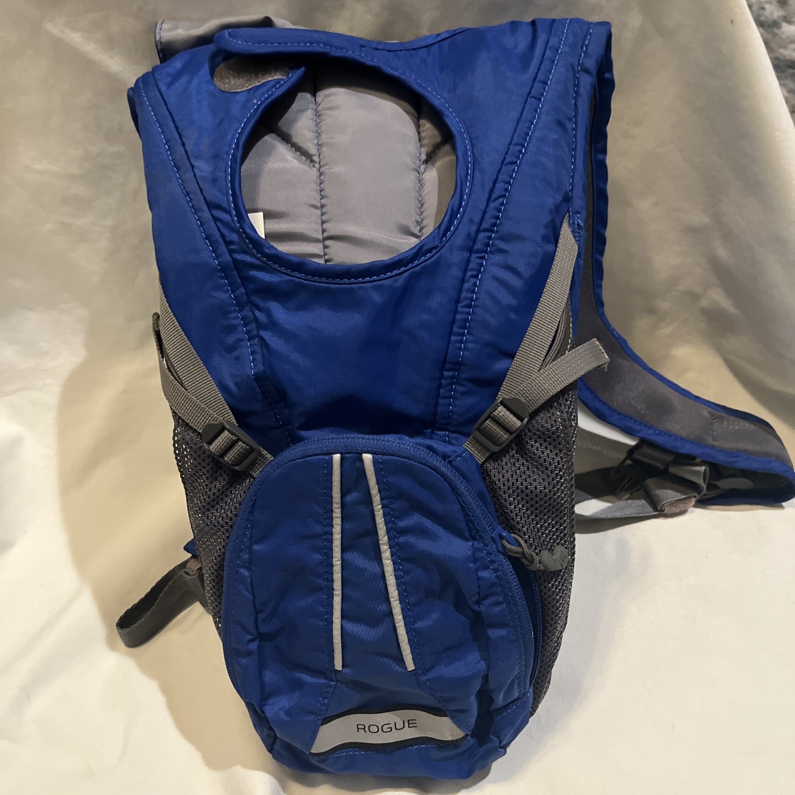Blue Camelback Rogue Hydration Backpack-with Bladder 2liter
