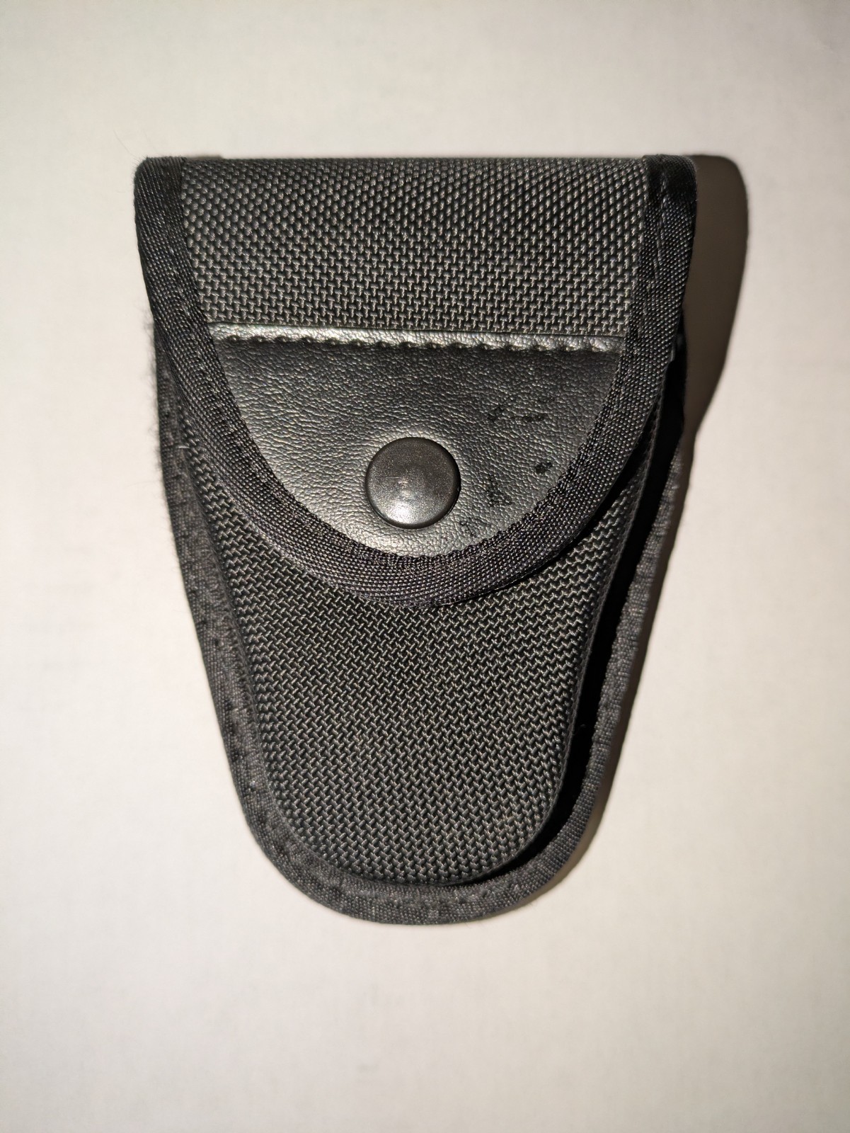 Gould & Goodrich X71 Phoenix Nylon Handcuff Case for Hinged Cuffs