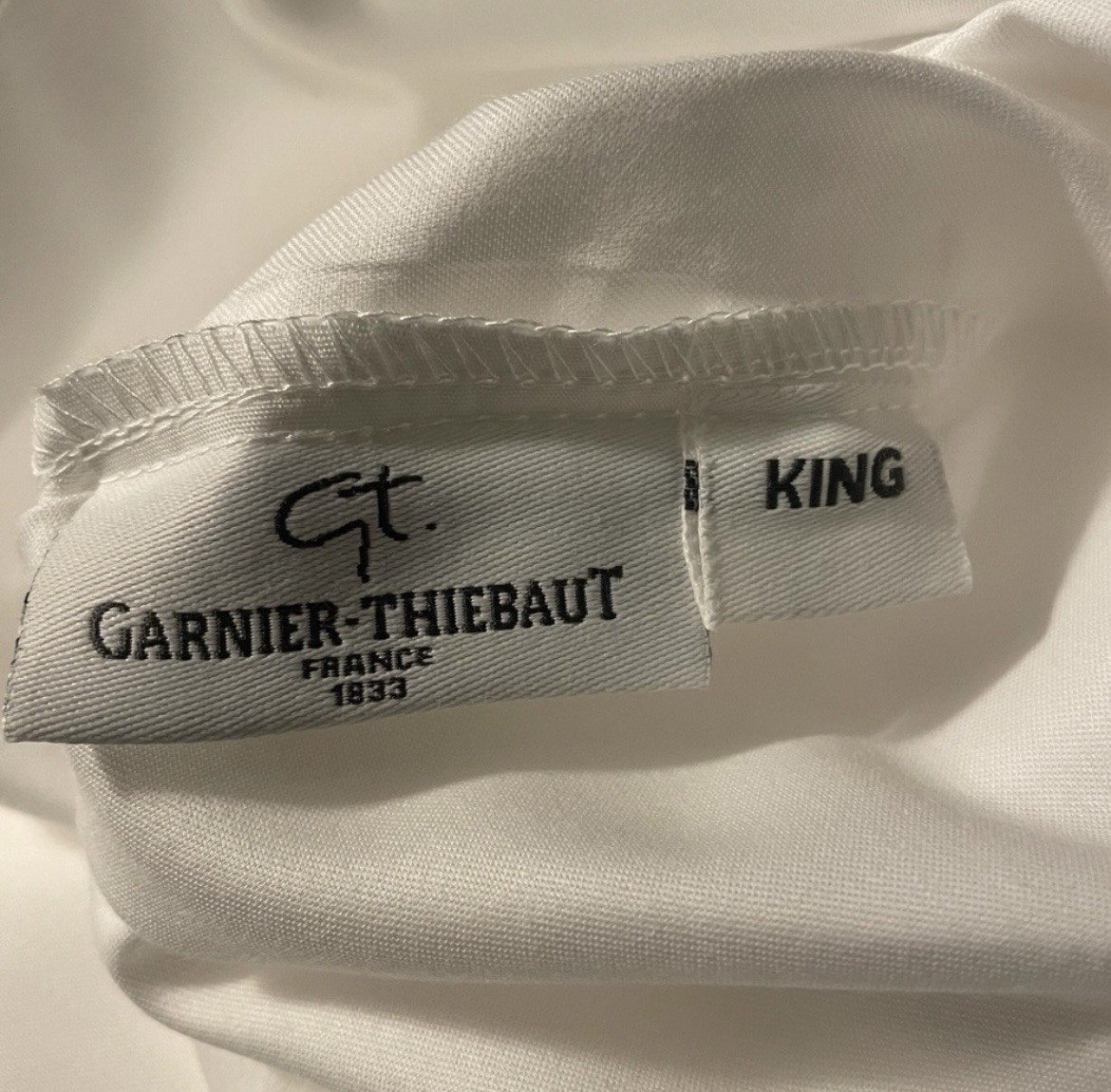 12 Pack Garnier-Thiebaut  White  King Sateen Pillowcases AirBNB VRBO France