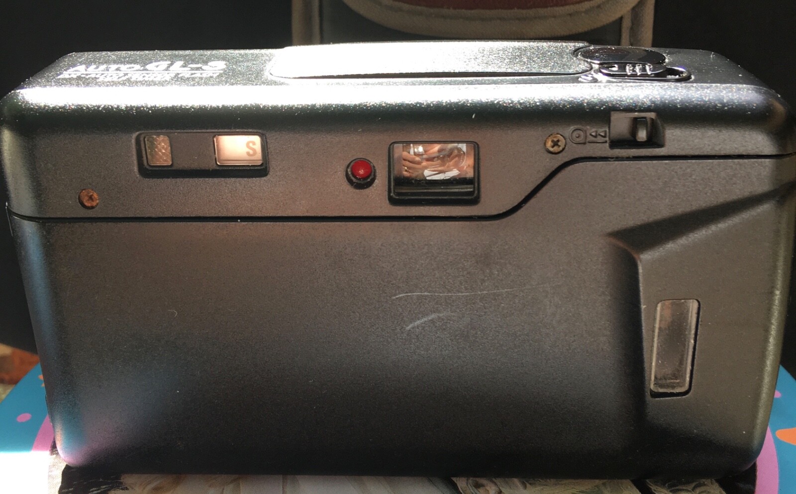 Chinon AUTO GL-S DX auto sensor flash self timer 35 mm Camera needs battery