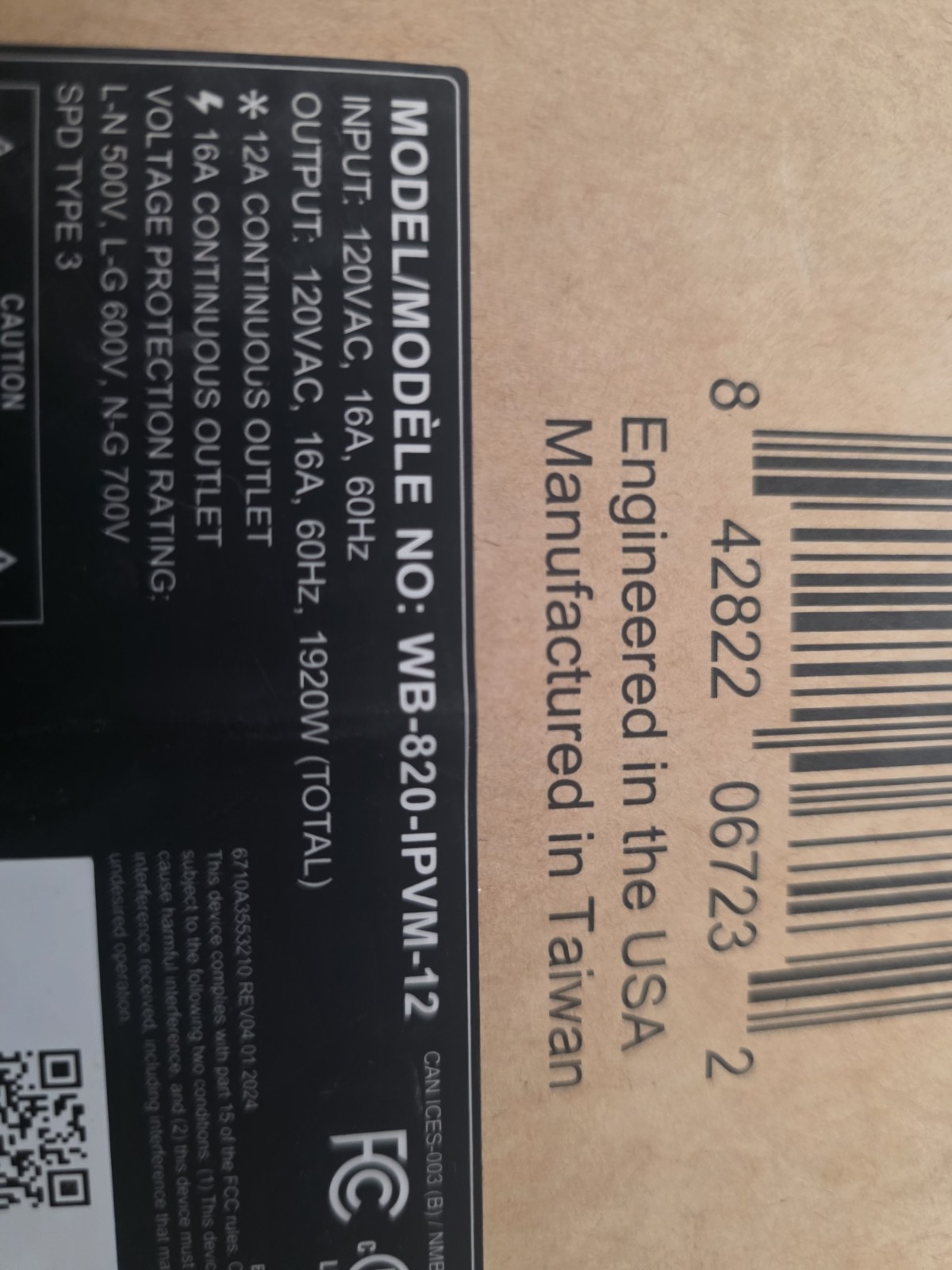 Wattbox WB-820-IPVM-12 Smart Plug Outlet