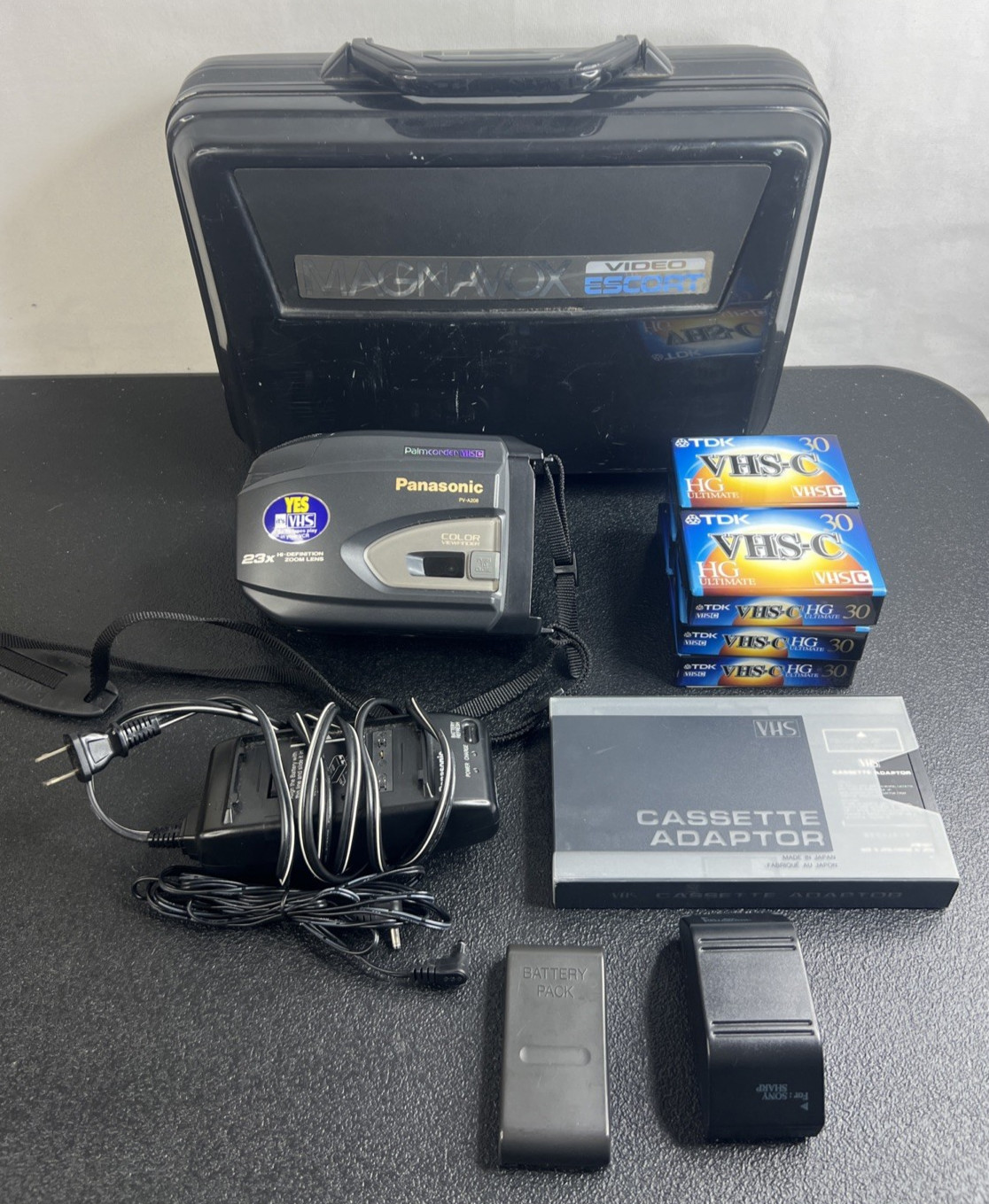 Panasonic Palmcorder VHS-C PV-A208D with Cassette Adaptor Battery and Hard Case