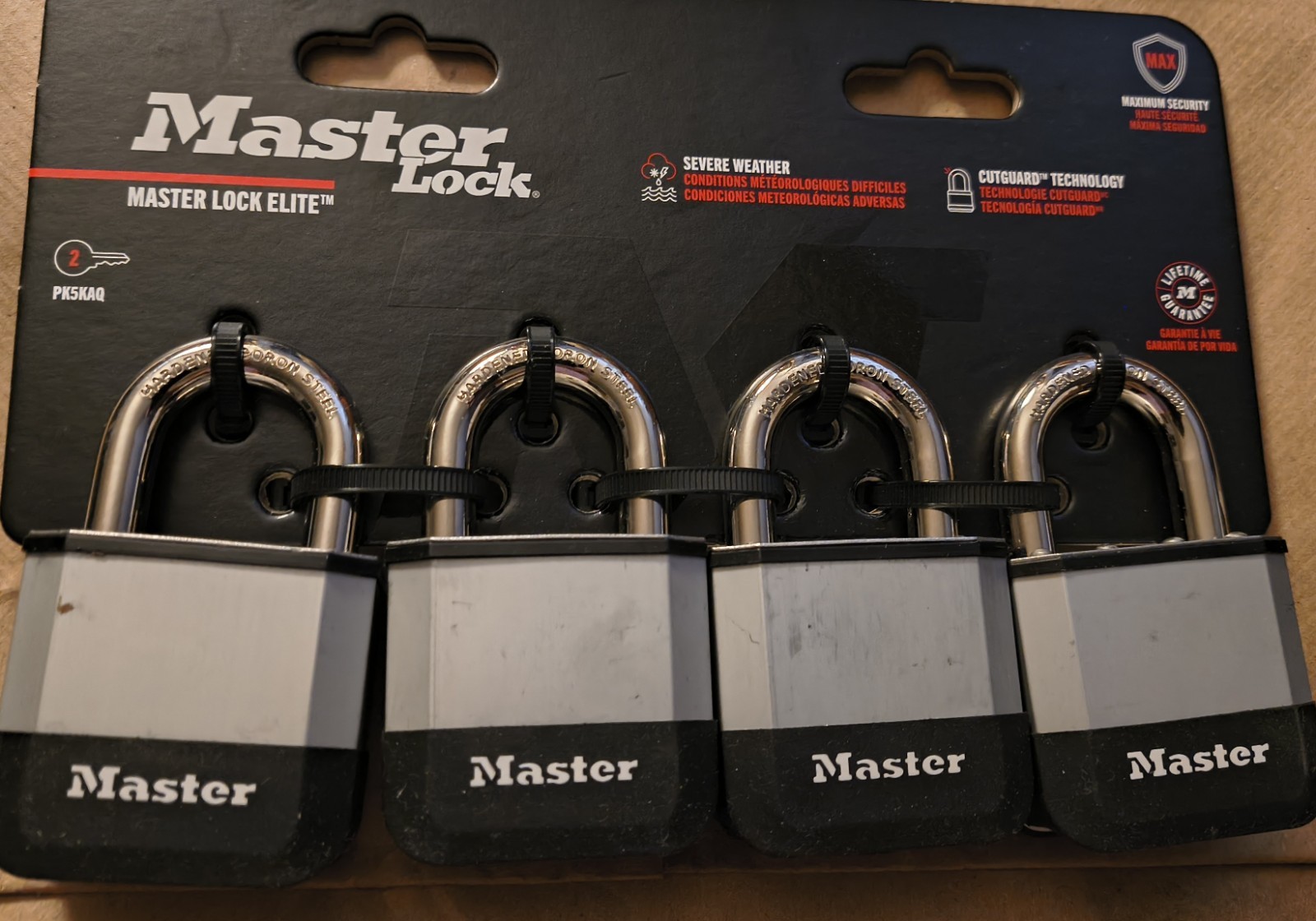 Master Lock Elite 4 Pack Keyed Alike Padlocks PK5KAQ NEW 3 5/16" x 2", 2 Keys