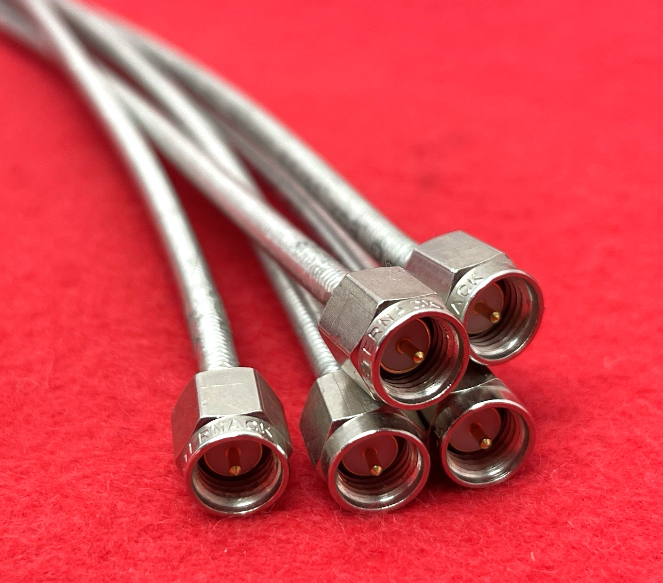 NEW PASTERNACK PE SR402FL MINI CABLES (5) RF 18 GHz 50 OHM CONFORMABLE 24" SMA