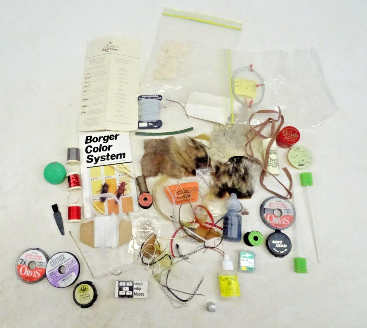 Fly Fishing Tying Lot Steelhead Lures Hair Feathers Yarn Tinsel Tippet Weight