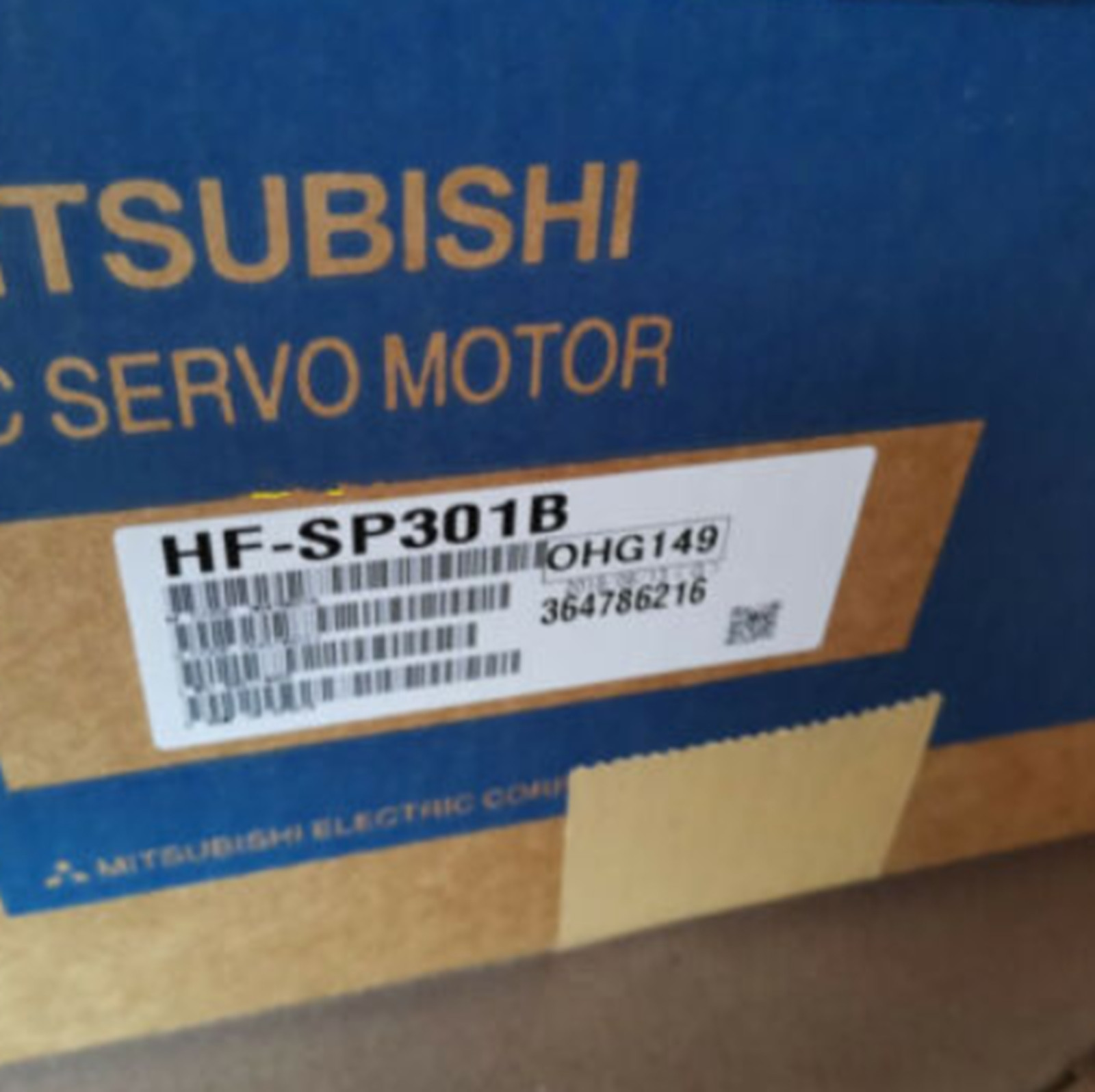 NEW Mitsubishi HF-SP301B Servo Motor