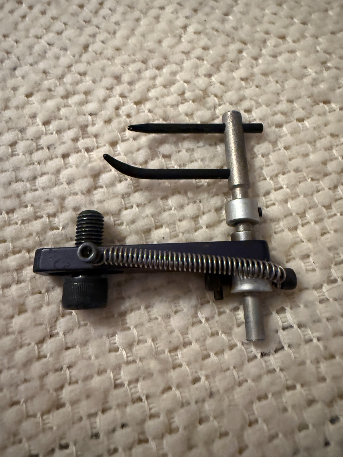 Golden Key Futura Flipper Rest