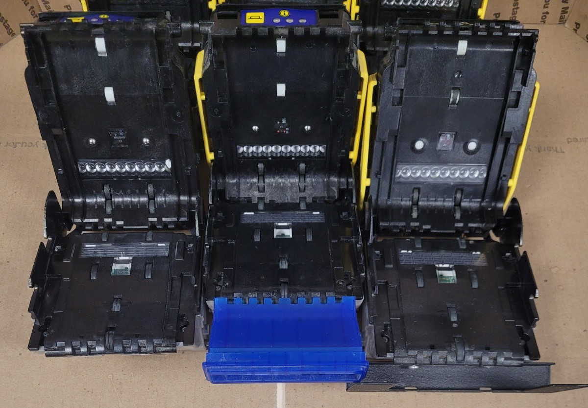 (X6) MEI Cashflow & SC Advance Series Bill Acceptor Validator (BROKEN)