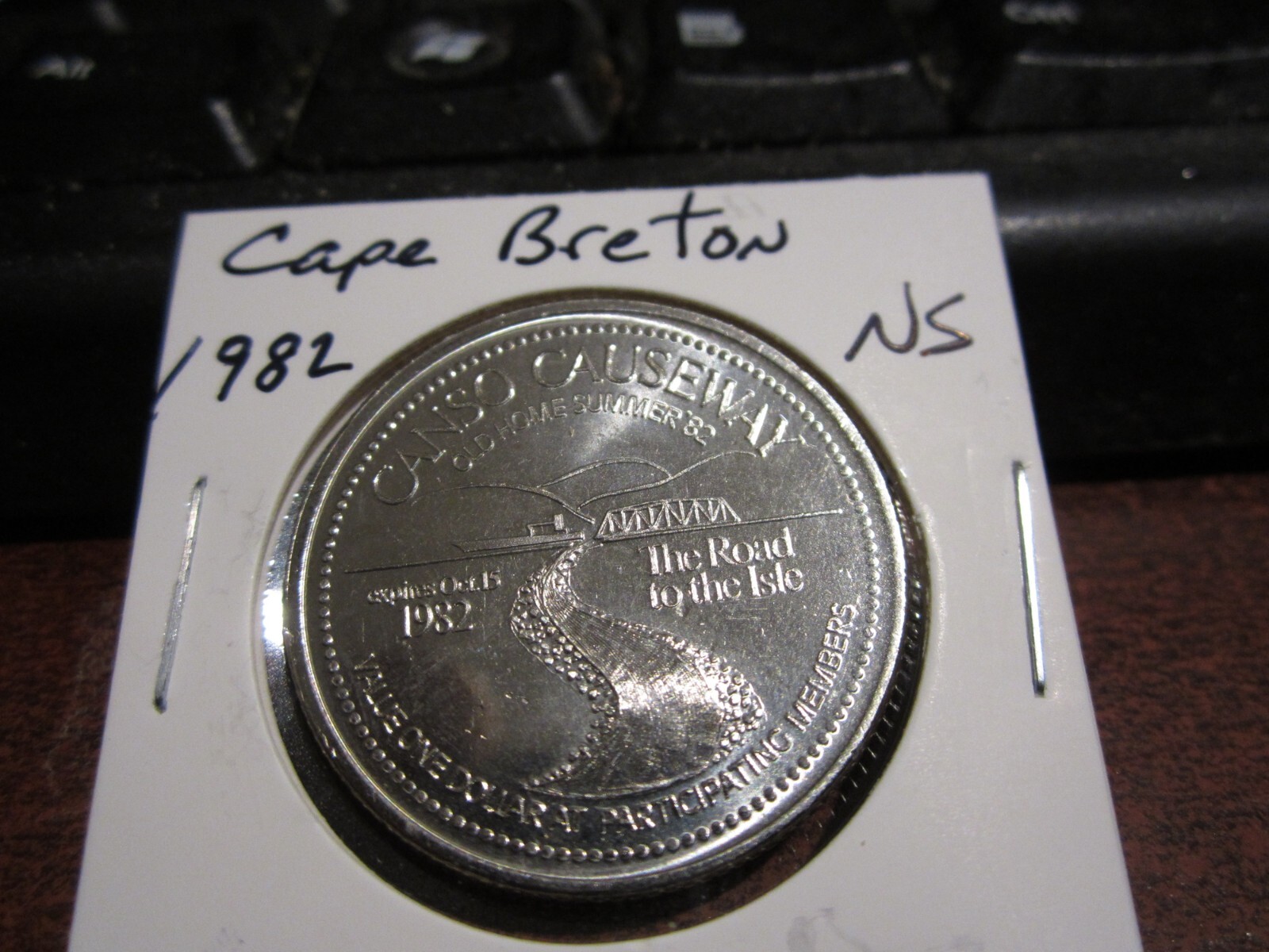 1982 - Cape Breton, NS - Canada Token, Canadian trade dollar / Medal