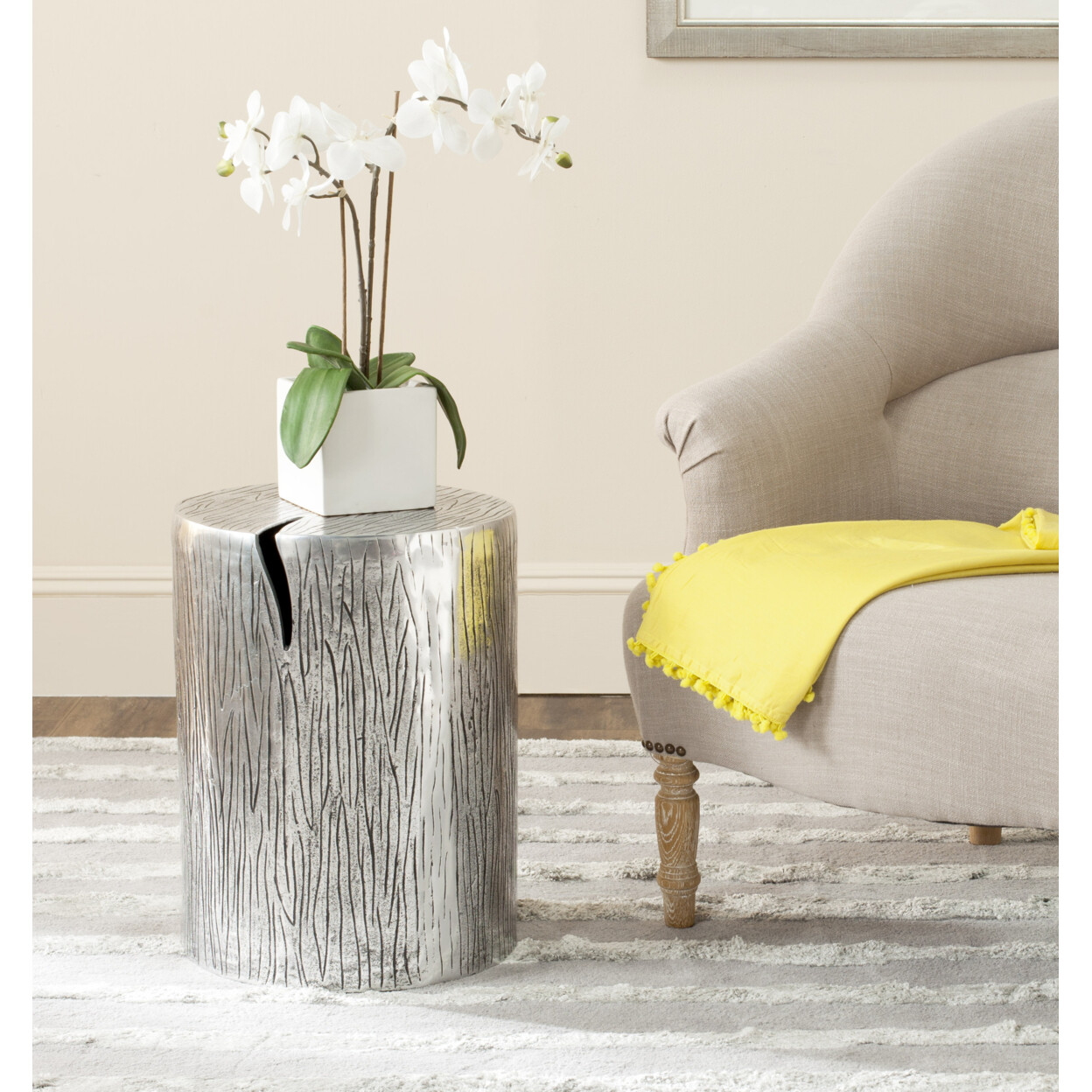 SAFAVIEH Forrest Metal Table Stool | Silver |