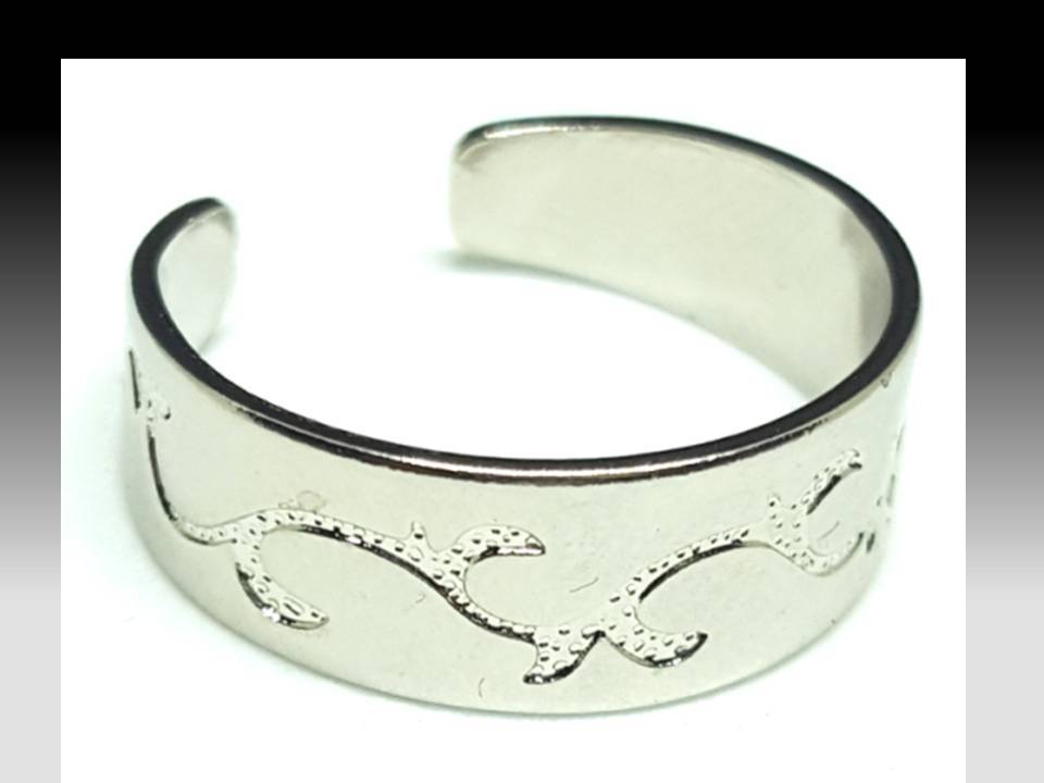Silver Coated Adjustable Branch Style Toe Ring with Red Velvet Pouch - B2G2F