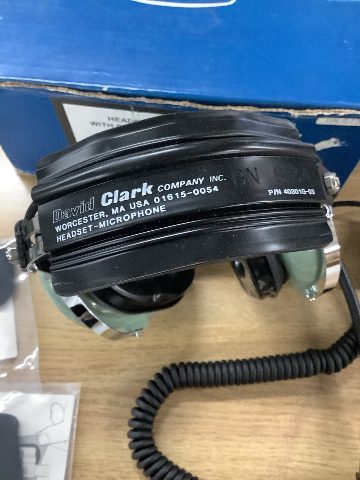 David Clark Aviation Headset W/ Microphone 40301G-03BN