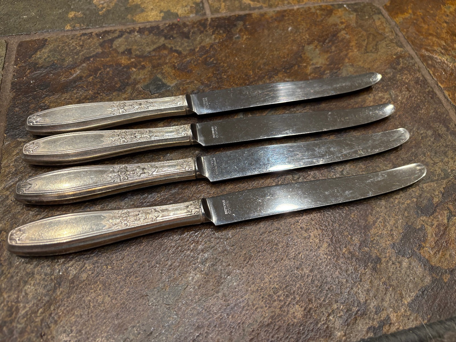 4 Rogers Bros 1847 Ambassador 1919 Knives 9 1/2" Silverplate Insico