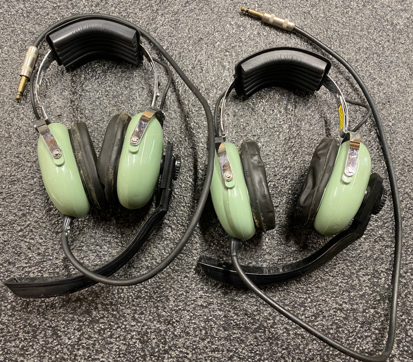 David Clark Headsets with Microphone Model H5030 and Jack Plates