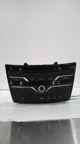 Audio Equipment Radio Am-fm-cd-receiver Console Fits 17-20 INFINITI Q60 40298