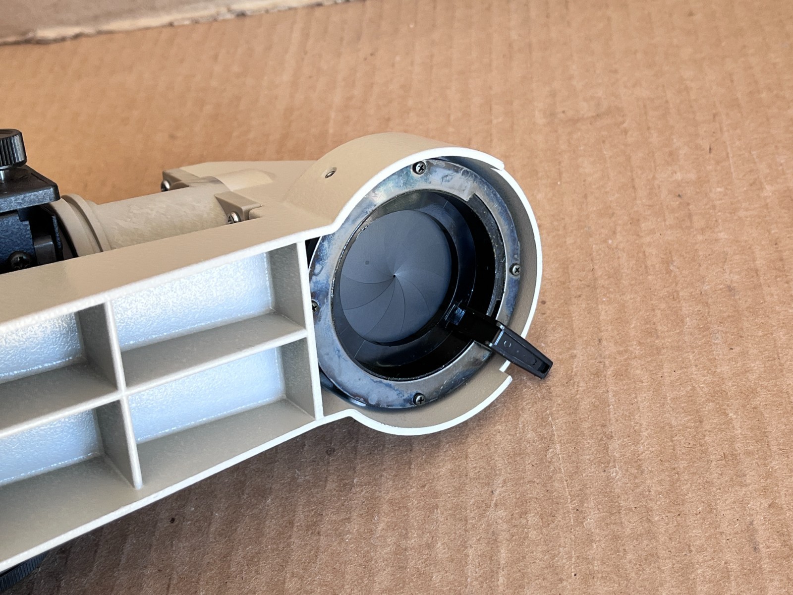 Nikon Diaphot Lamp House with Arm Microscope Lamphouse