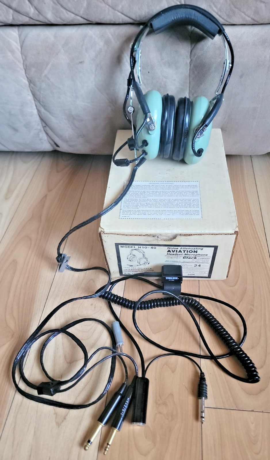 David Clark H10-40 Aviation Headset P/N 12508G-26 M-3 Mic Telex PT-300Box TESTED