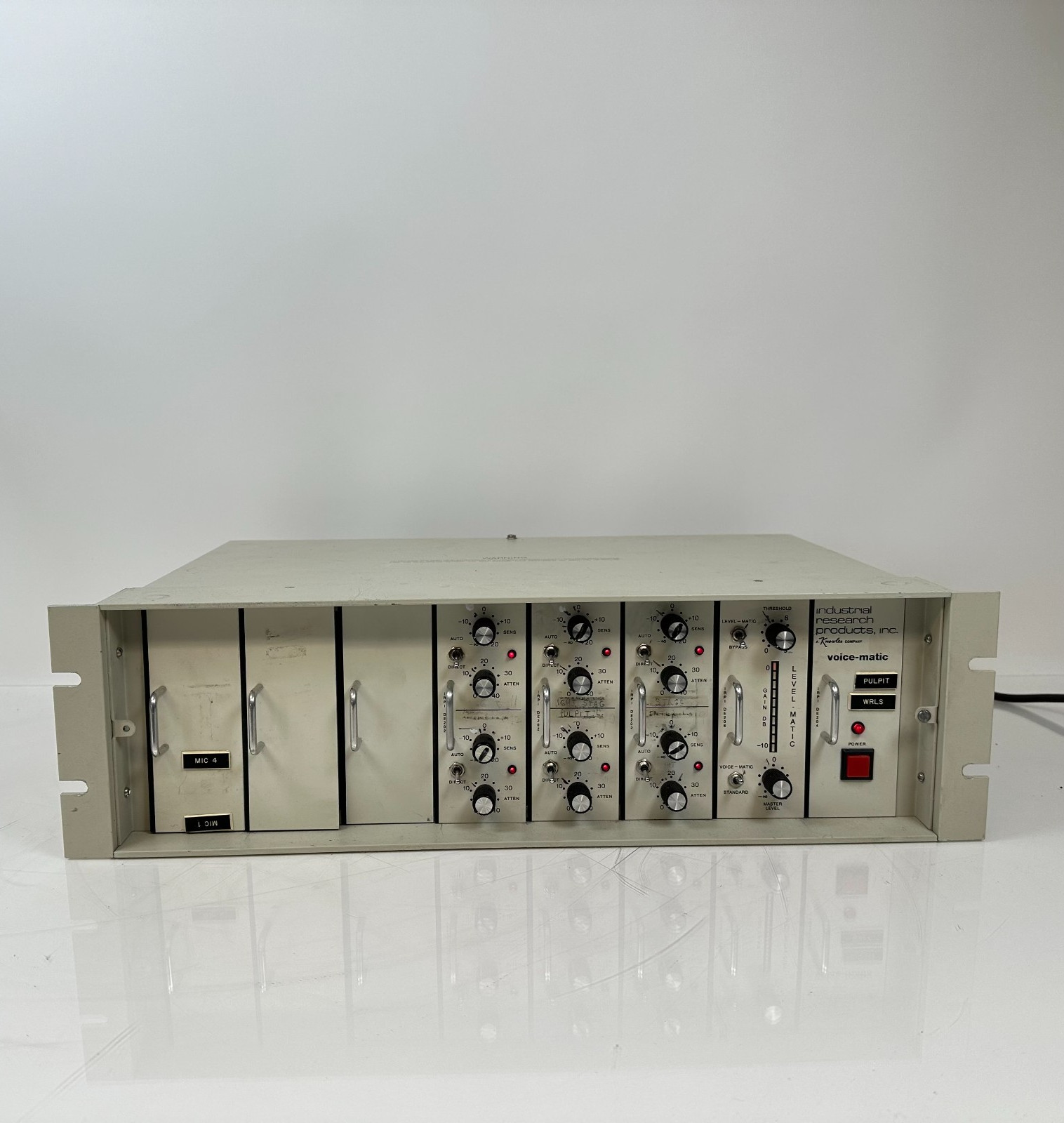 Knowles Voice Matic Industrial Research Products Preamplifier Mixer DE-4013A