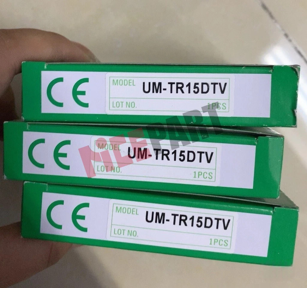 UM-TR15DTV 1PCS NEW TAKEX Photoelectric sensor UM-TR15DTV