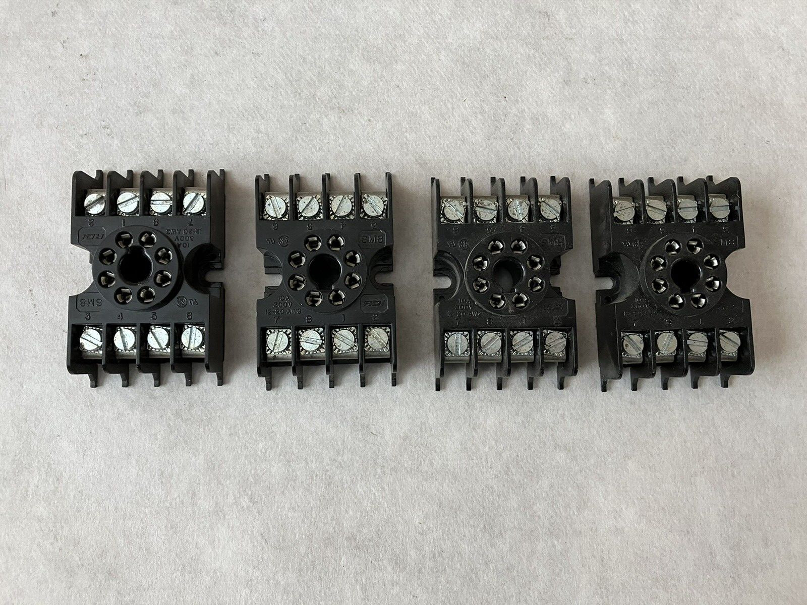 Lot of 4 - RDI REED SM8 SERIES RELAY SOCKET BASES