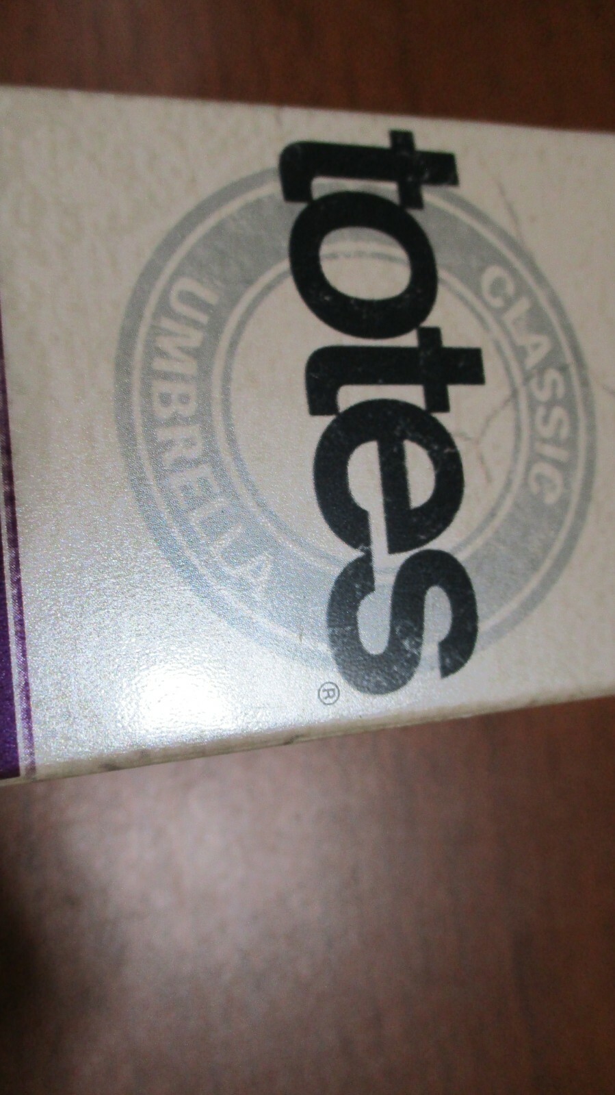 TOTES CLASSIC UMBRELLAS~RED AUTO OPEN UMBRELLA~New in Package